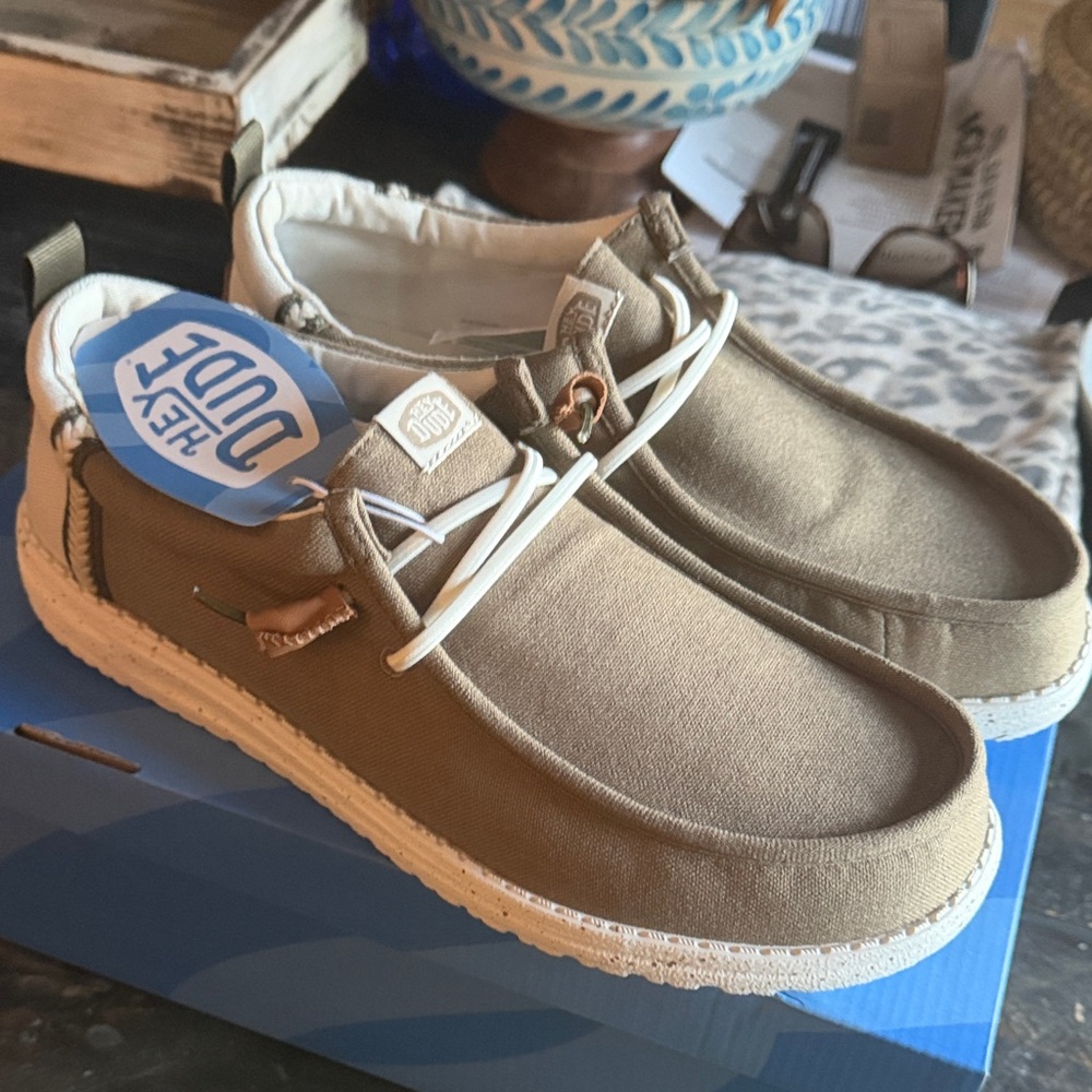 Hey Dude Men's Slip-On Loafer in Tan with White Laces size 11